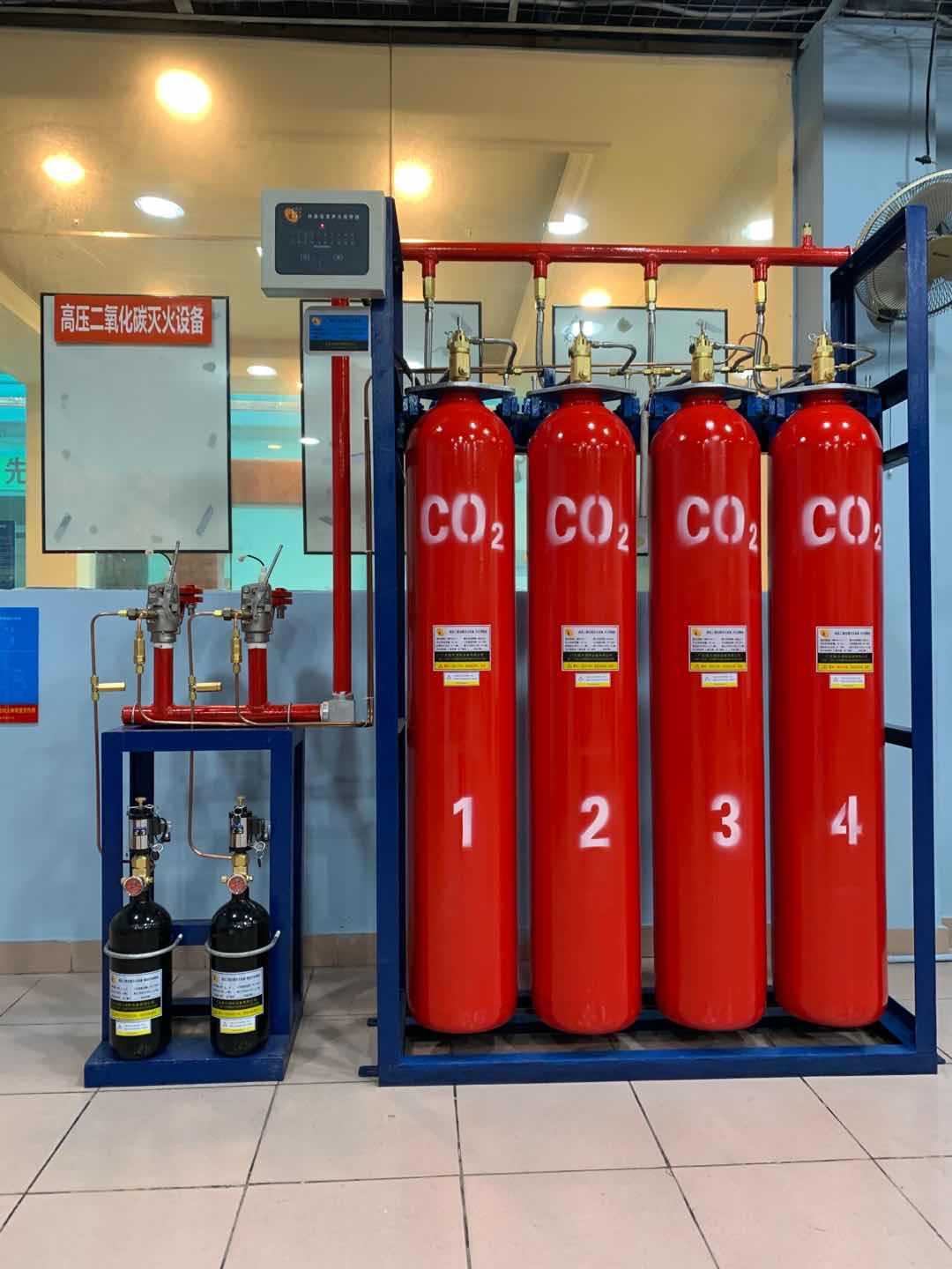 為什么噴涂車間要使用高壓二氧化碳滅火裝置滅火呢？