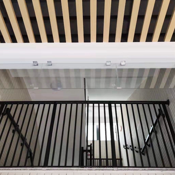 現(xiàn)在玻璃擋煙垂壁一般都是用在什么地方？