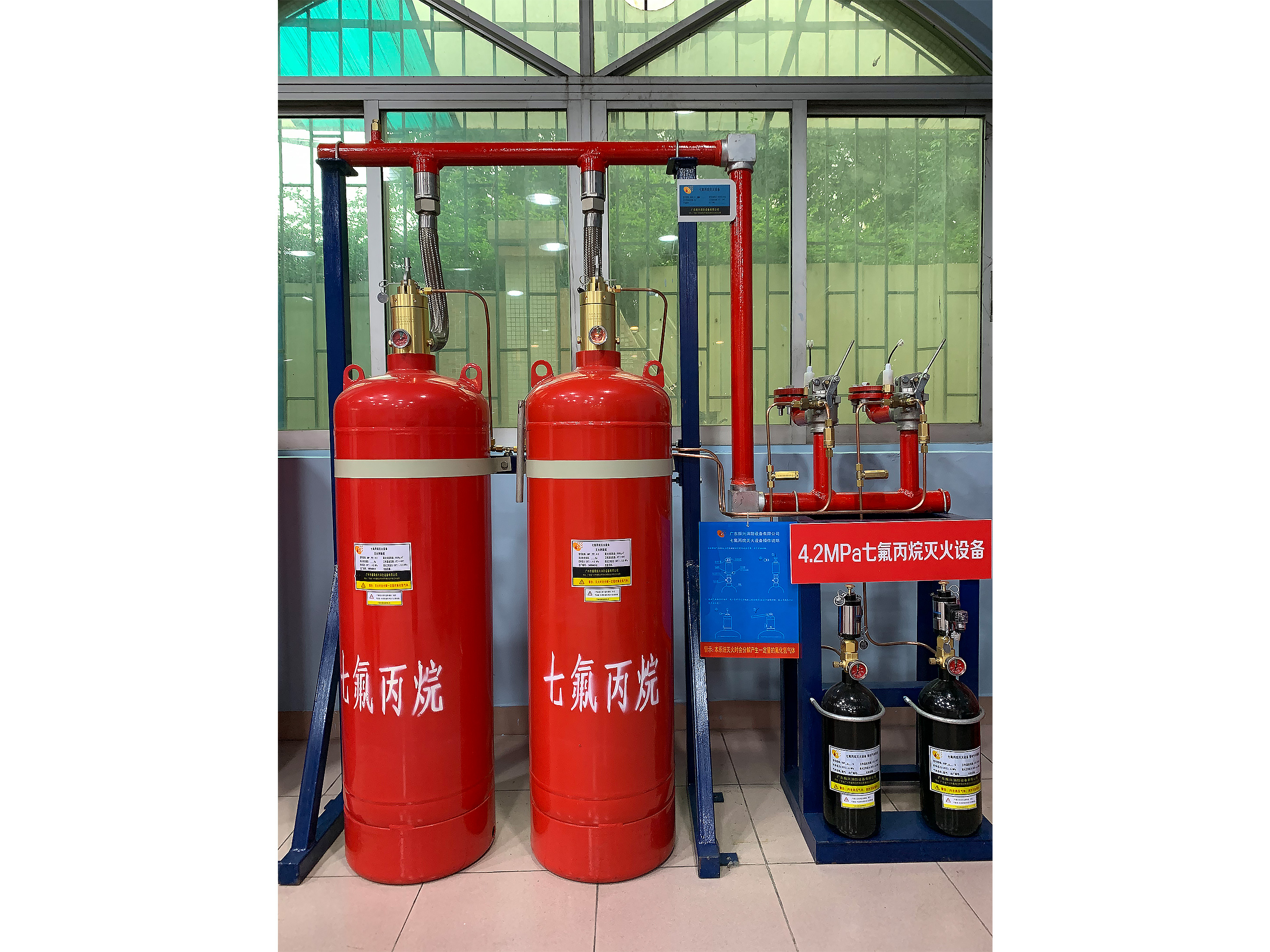 七氟丙烷氣體滅火裝置滅火報(bào)警系統(tǒng)是用什么方法布線的?