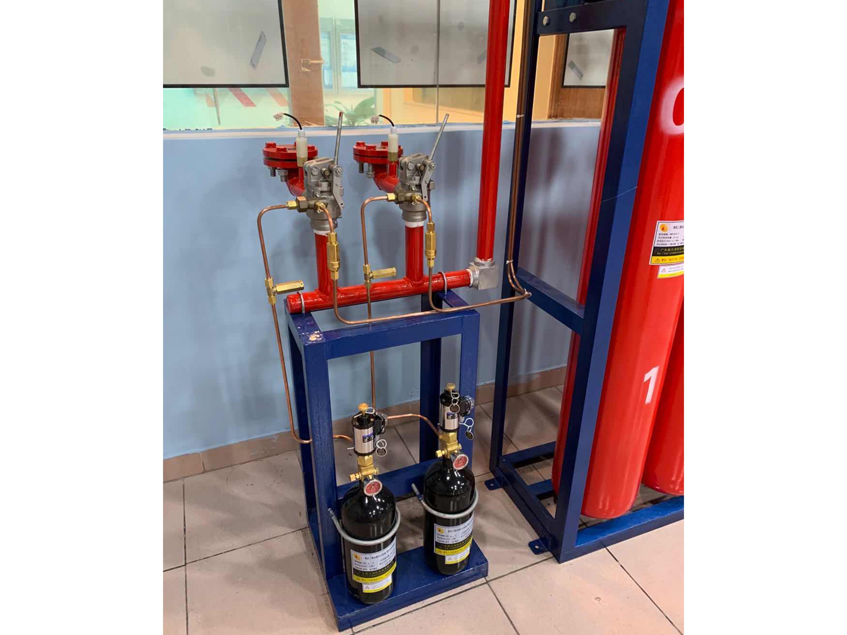 氣體滅火系統(tǒng)部件壓力試驗